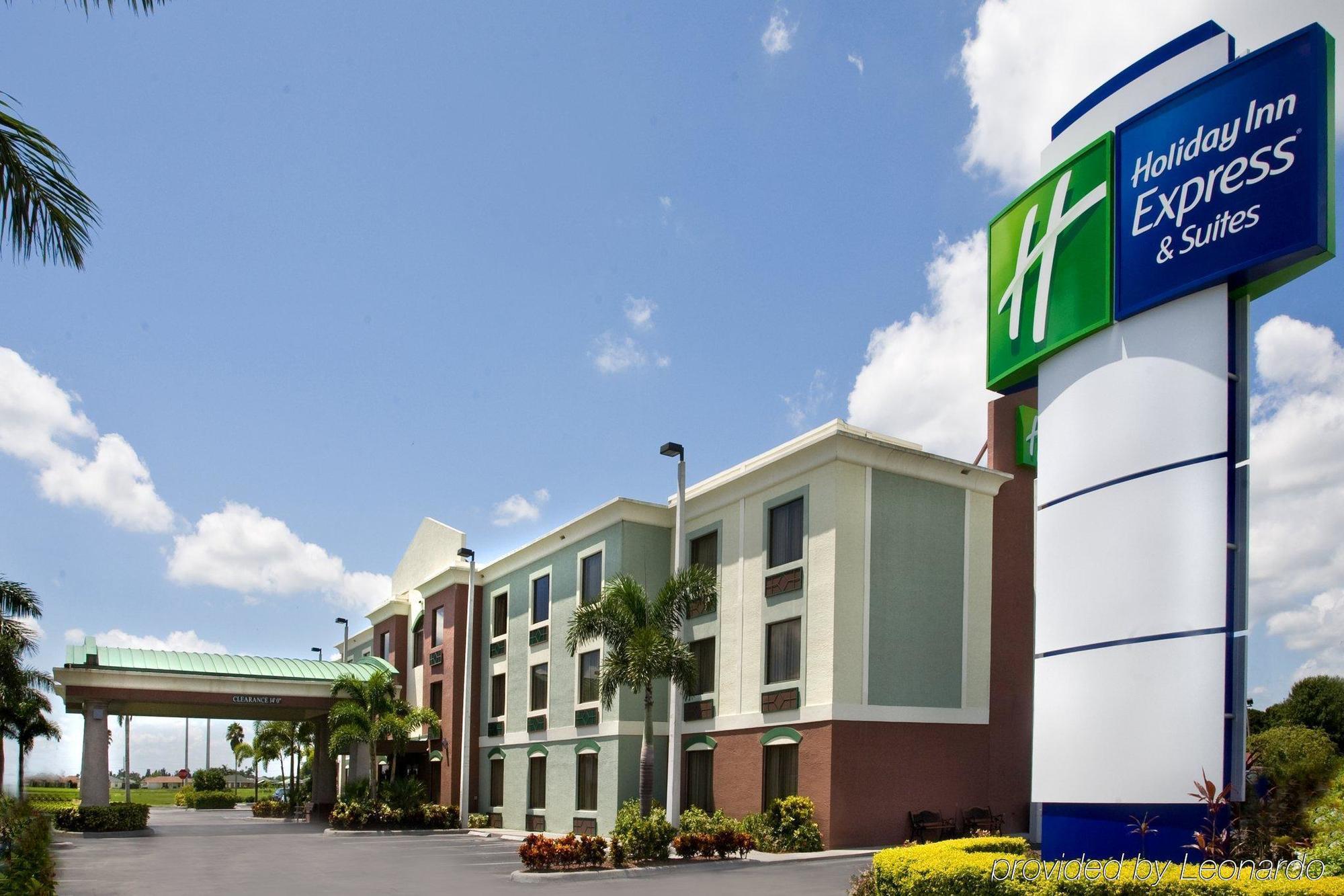 Holiday Inn Express Hotel & Suites Clewiston By Ihg Ngoại thất bức ảnh