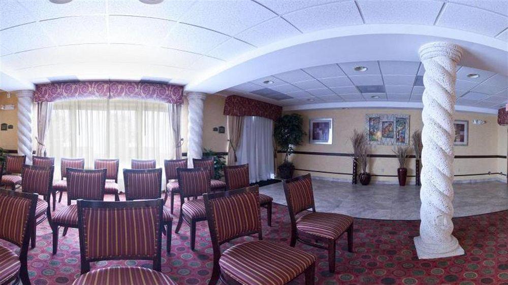 Holiday Inn Express Hotel & Suites Clewiston By Ihg Ngoại thất bức ảnh