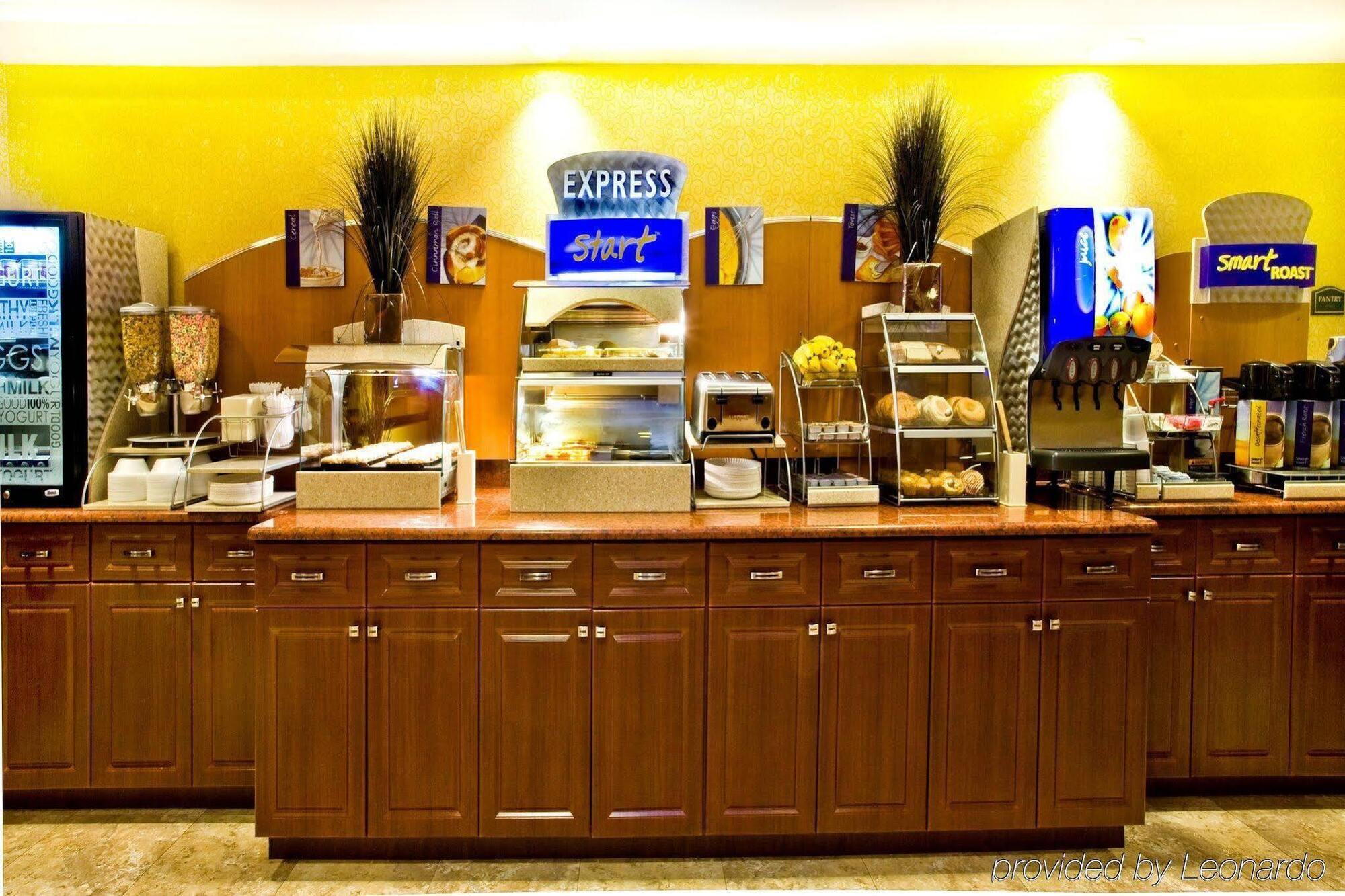 Holiday Inn Express Hotel & Suites Clewiston By Ihg Ngoại thất bức ảnh