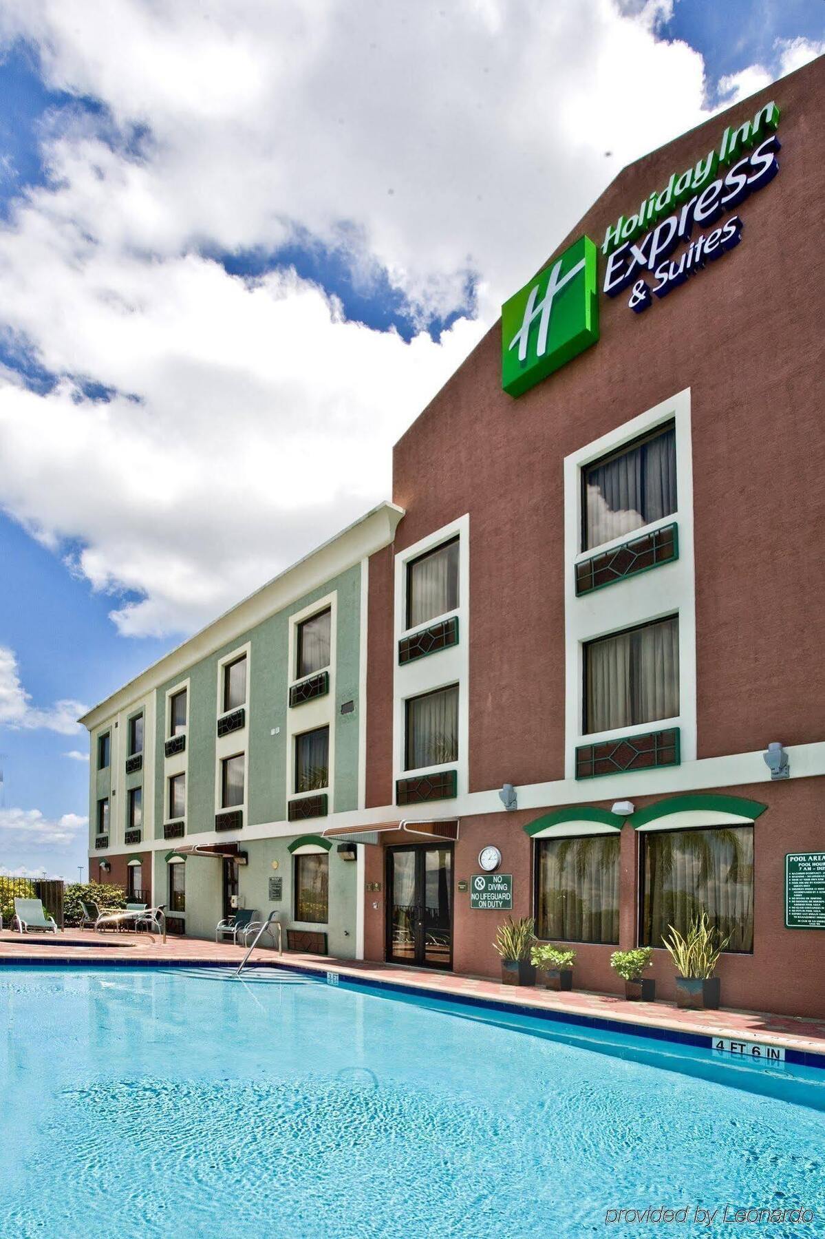 Holiday Inn Express Hotel & Suites Clewiston, An Ihg Hotel Ngoại thất bức ảnh